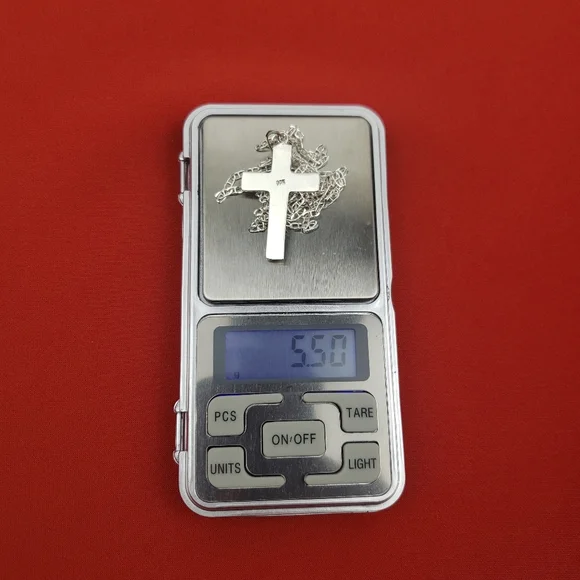 925 sterling silver cross pendant and 925 silver chain - Picture 7 of 13